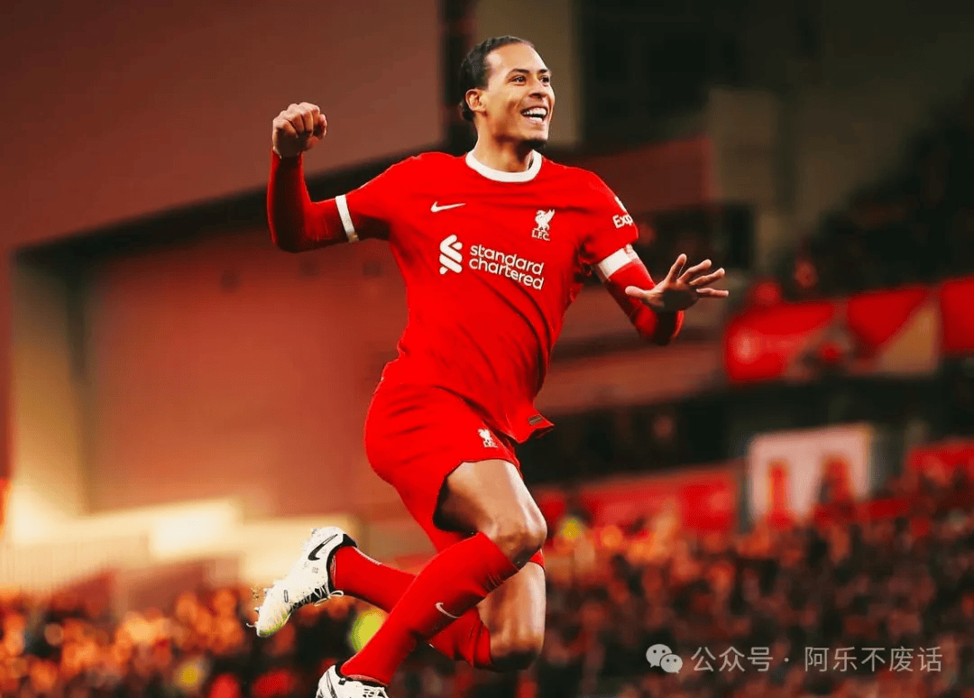 足总杯倒计时，里昂今晚伤情更新，细节引发关注，目标明确，资深球员宣示担当(足总杯巨大争议)