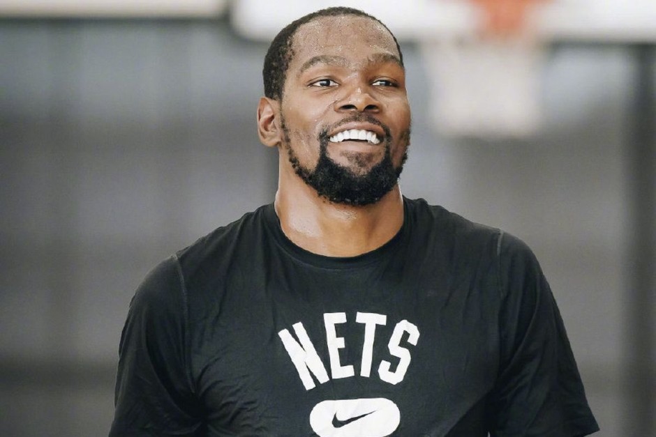 加时末段布鲁克林篮网调整名单以备欧冠;防线松动环节打磨;态度坚定;球队文化再被提及的简单介绍 加时末段布鲁克林篮网调整名单以备欧冠;防线松动环节打磨;态度坚定;球队文化再被提及的简单介绍