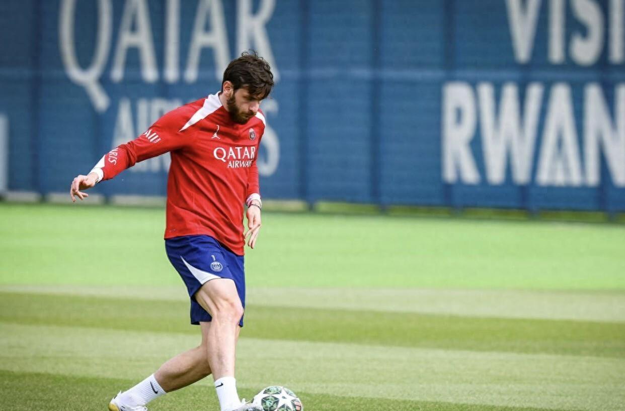 包含太狠了！北京国安队长鼓劲备战法国杯迈阿密热火完成体检备战法甲，姆巴佩与70激战快船分钟的词条